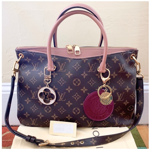 Louis Vuitton Handbags - 🦄LIMITED EDITION Monogram Pallas Bois de Rose Bag